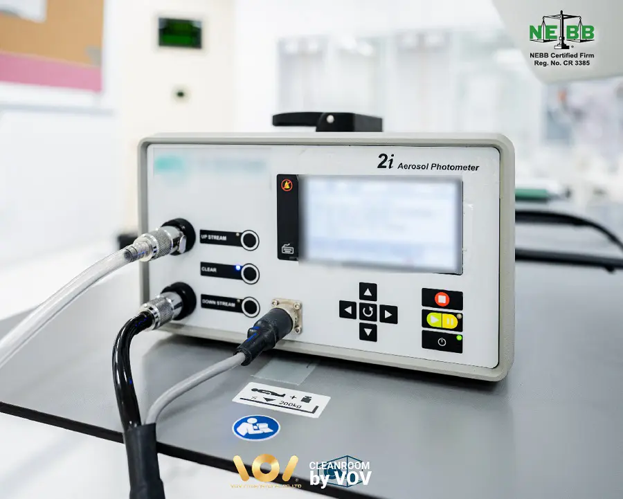 เครื่อง Aerosol Photometer รุ่น 2i ใช้วัดค่า PAO ใน Filter Leak Test ของ HEPA Filter ในห้องคลีนรูม