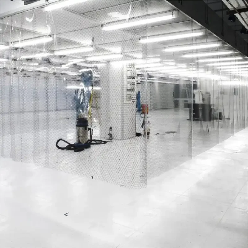 การติดตั้งคลีนรูมแบบผนังอ่อน (Soft Wall Cleanroom) พื้นที่ขนาดใหญ่